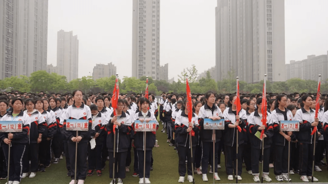 法治副校长——张海涛检察长走进江苏省沭阳如东高级中学 守护"少年的