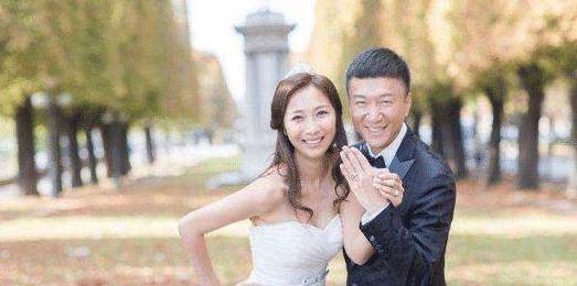 孙红雷老婆照片罕见曝光,藏了6年的妻子,原来是大家熟悉的女神