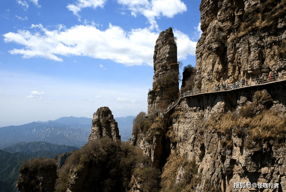 河北的"奇幻山峰",景色可媲美黄山,被称作"北方第一奇山"_景区