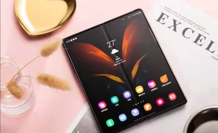 三星galaxyzfold5g折叠屏手机,带来不一样的体验