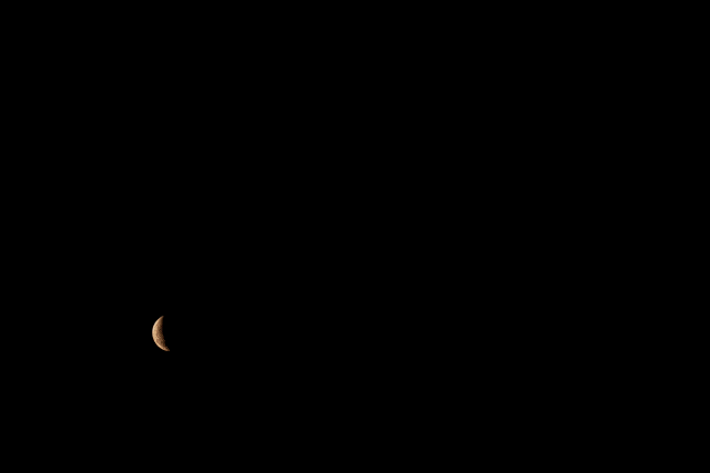 2021天文奇观 尼康相机月食拍摄全纪录_月亮