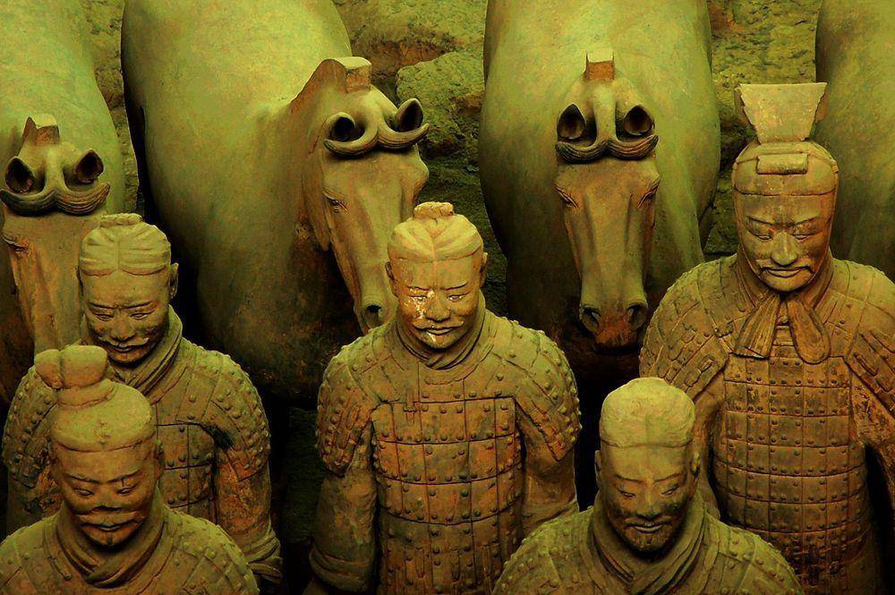 兵马俑中一张神秘的脸,只出现了5分钟,留下一张照片后