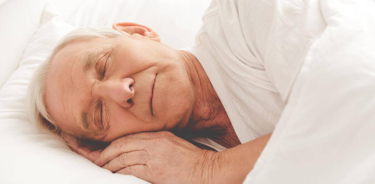 原创老年人睡得晚醒得早,睡眠质量差,睡前做些啥,入睡能轻松些?