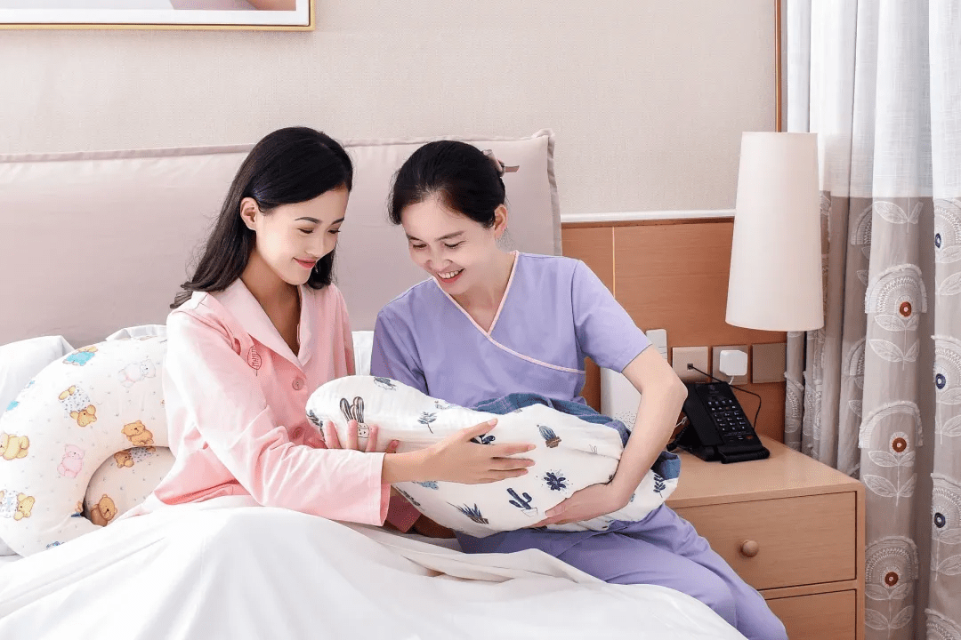 「新生儿的秘密」为什么有的新生儿哭泣没有眼泪?_宝宝