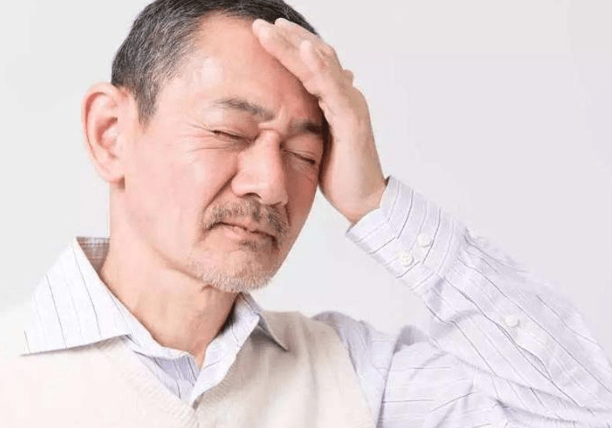 胆固醇高的人,多观察头部,若没这3个异常,说明脑梗离你很远