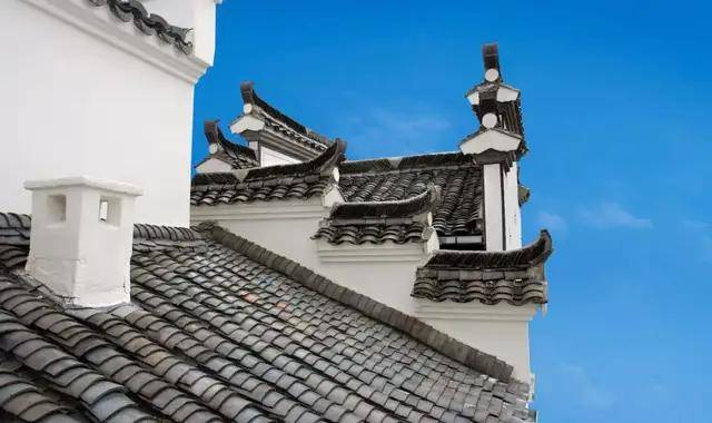 有座名叫赛勒姆的小镇,那里完整地保存着一座中国清代的徽派建筑,这座