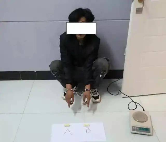 福贡县警方破获一起贩卖,运输毒品案