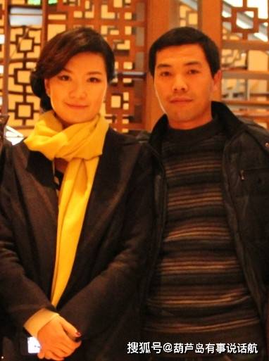 原创陈蓉4岁还不会说话,却成为了一名主持人,她的双胞胎女儿好可爱