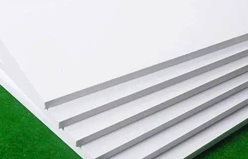 pvc板超卡板又称为塑纸板,是改良过的kt板.