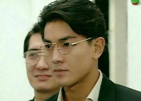 郑伊健为何一直留长发看完他的短发照后网友终于明白了