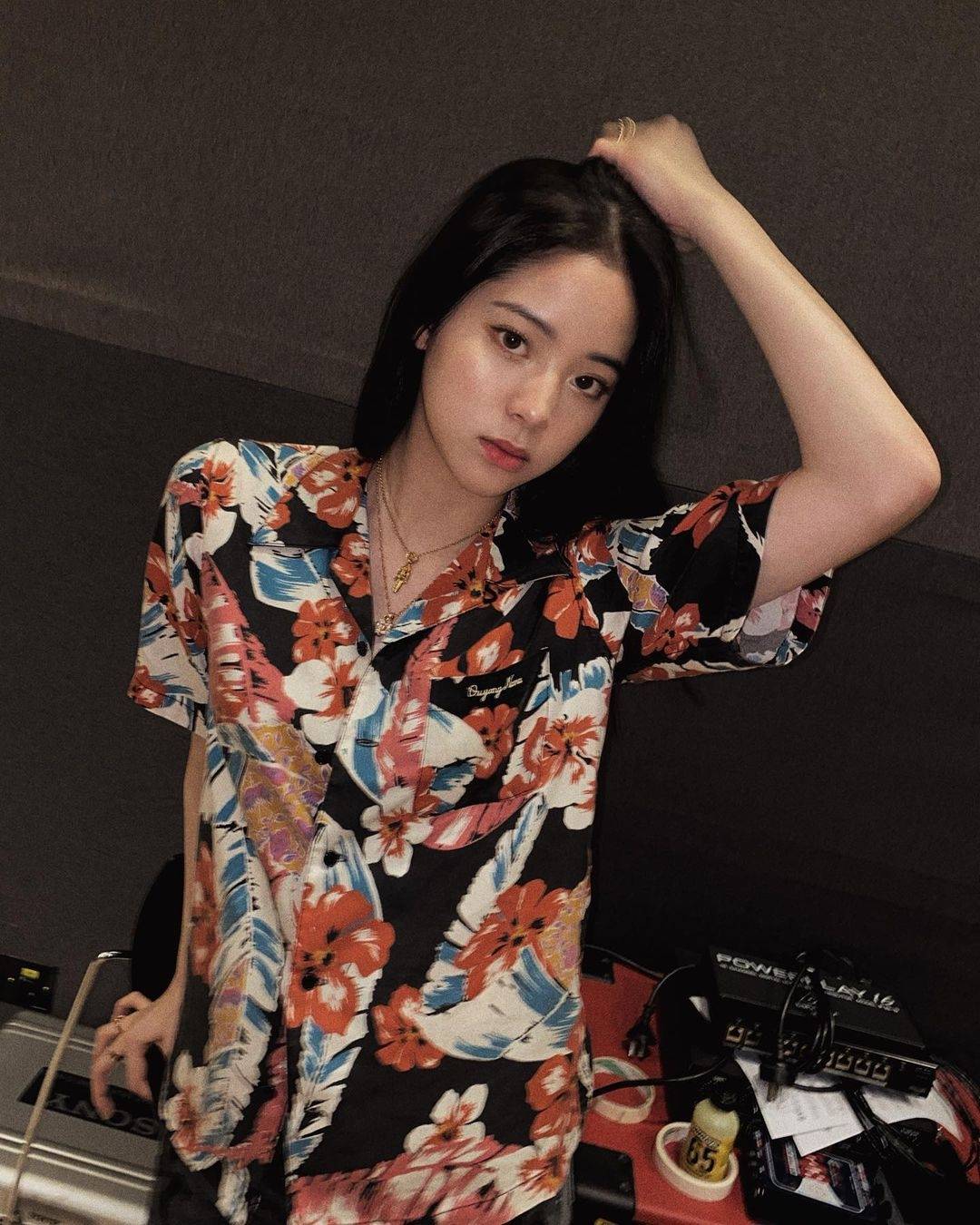 欧阳娜娜过去曾多次被指责,说她美丽的身材与现实不符.