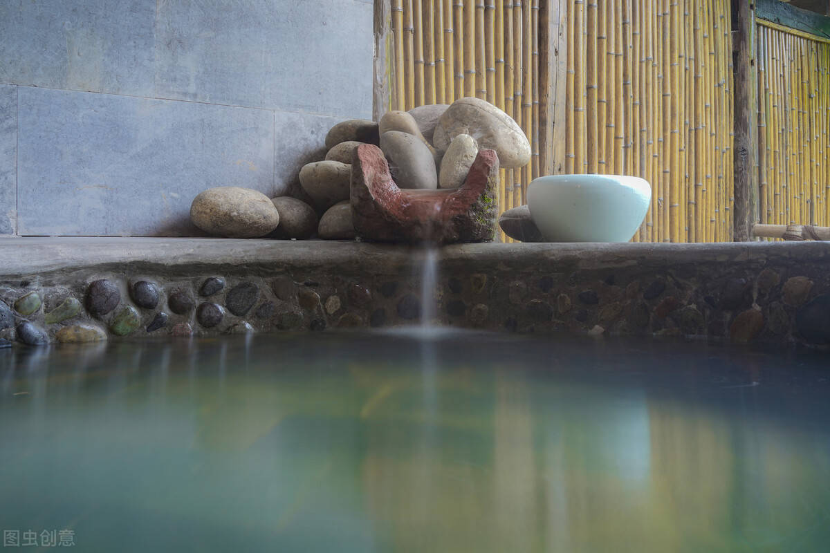 夏日也能泡温泉?承德枫霖枫水湾森林温泉城,给你最新的答案