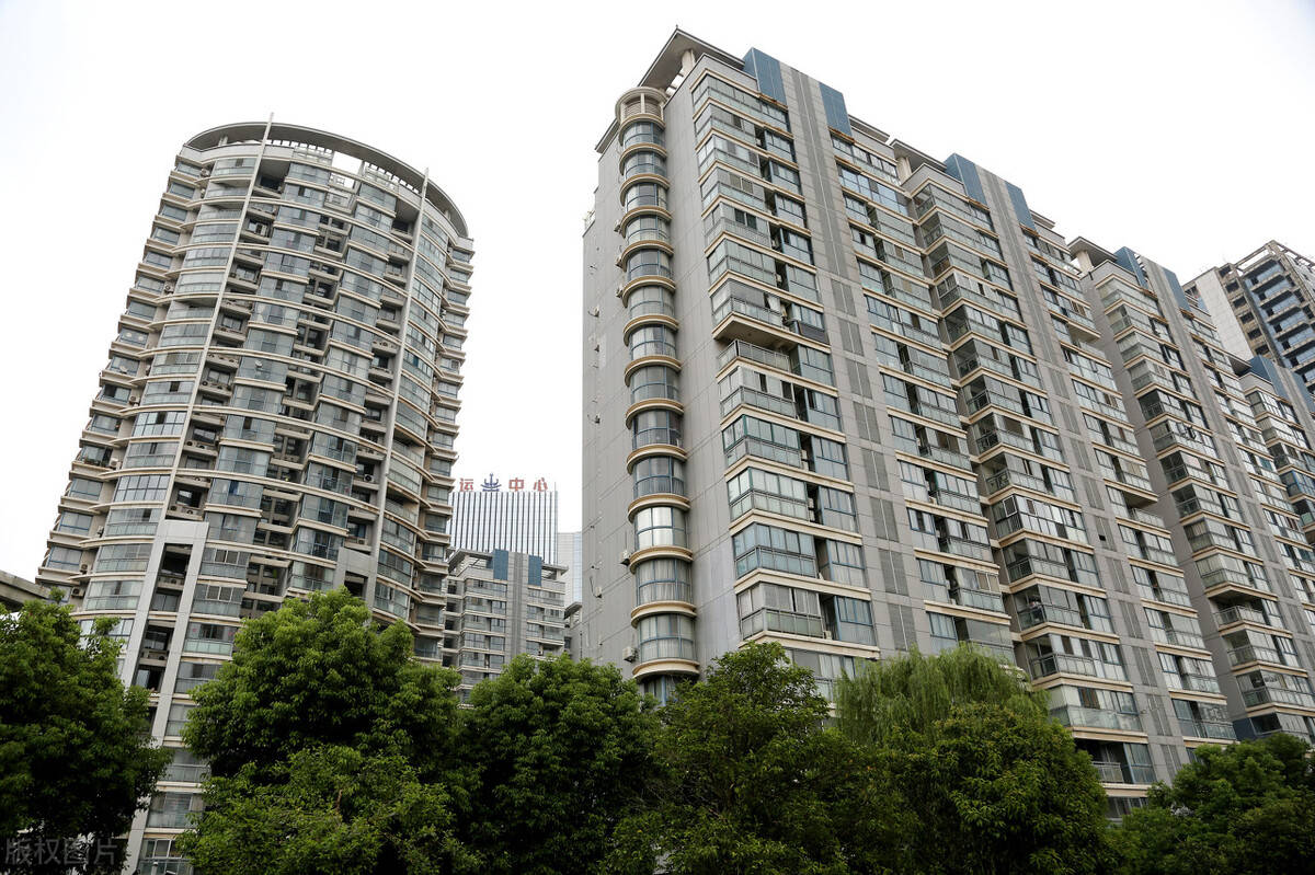 原创二手房现在还是会涨而且未来三年是这样新房反而不会