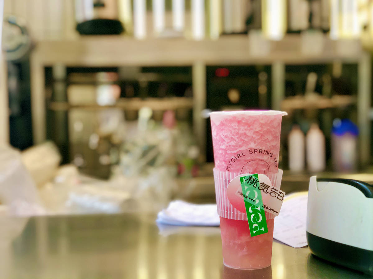 蜜菓奶茶好喝吗?夏季限定款蜜桃系列,少女收割机_夏日