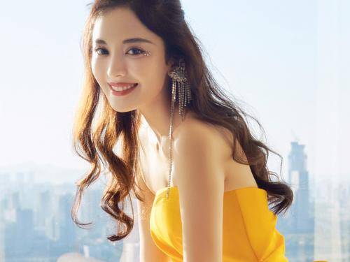 没想到4位新疆美女演员,影视资源最差的她,最先被认可