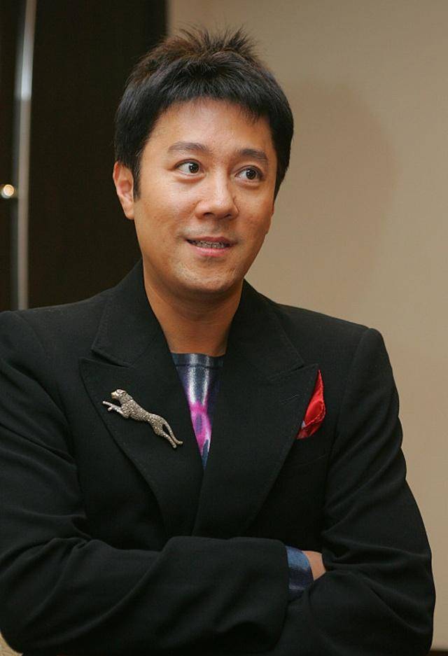 隐婚10多年50岁蔡国庆老婆近照曝光网友难怪蔡国庆会拒绝那英