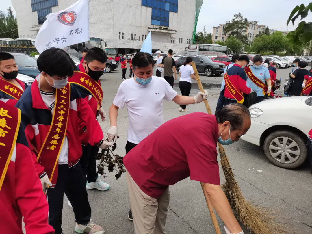 更加深刻认识垃圾分类的重要意义长春市一三六中学2019级三班刘舒璐