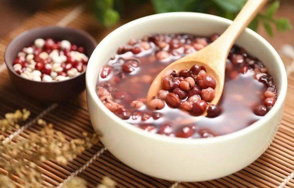 健脾祛湿之食疗法——薏米红豆汤