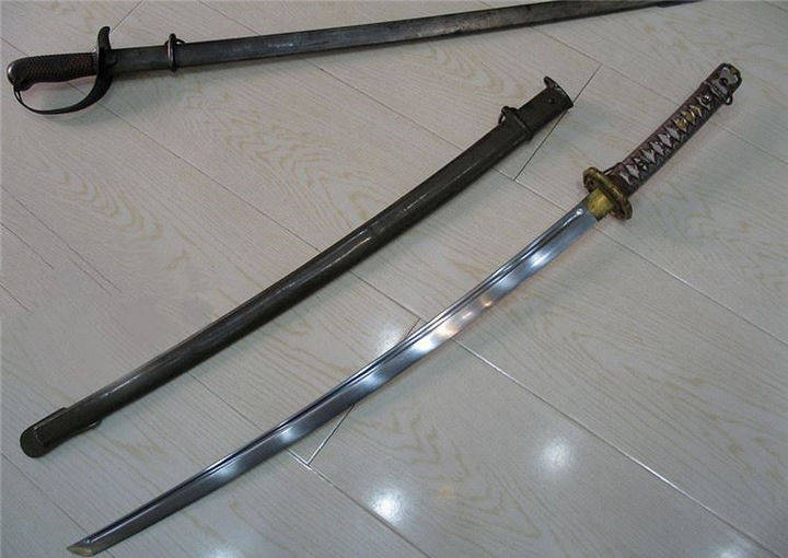 二战时期日本95式军刀