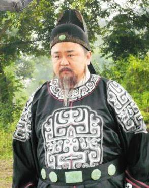 "狄仁杰"梁冠华:国家一级男演员,娶女导演恩爱31年零绯闻