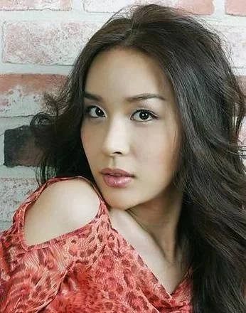 原创除了金星原来娱乐圈这6位也是变性人美得太过分了