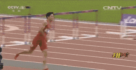 图 | 刘翔曾经的朱建华,因为没拿到奥运金牌,被人寄吊绳,家里被人砸