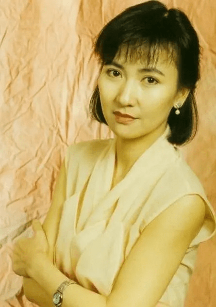 《新白娘子传奇》播出29年,最帅男配英年早逝,最美女配却成富豪!