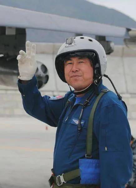 南部战区空军副司令员到任,曾以领队身份参加国庆70周年阅兵
