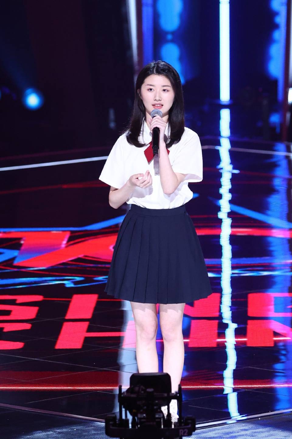 安慕希《2021中国好声音》连环抢位战引发残酷淘汰 董书含温暖歌声