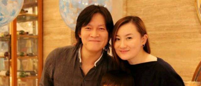 "老戏骨"杨志刚的上位史,和背后捧了他16年的亲哥导演