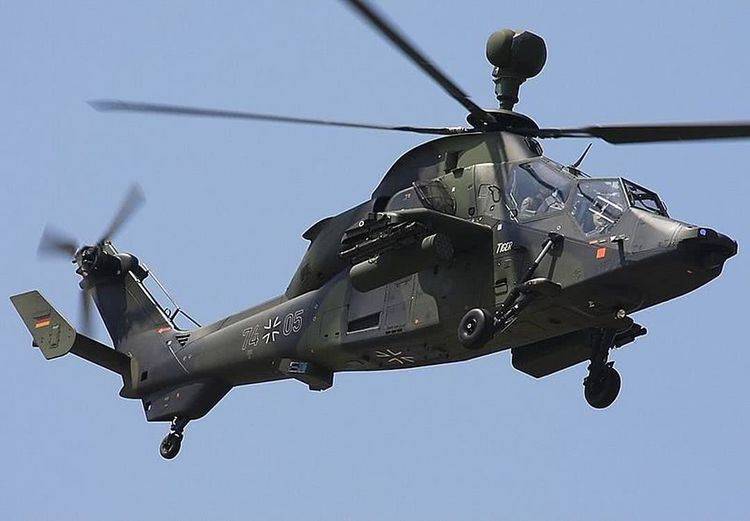 虎式武装直升机空中机动性能续航力机炮射击精确度方面均优于ah-64
