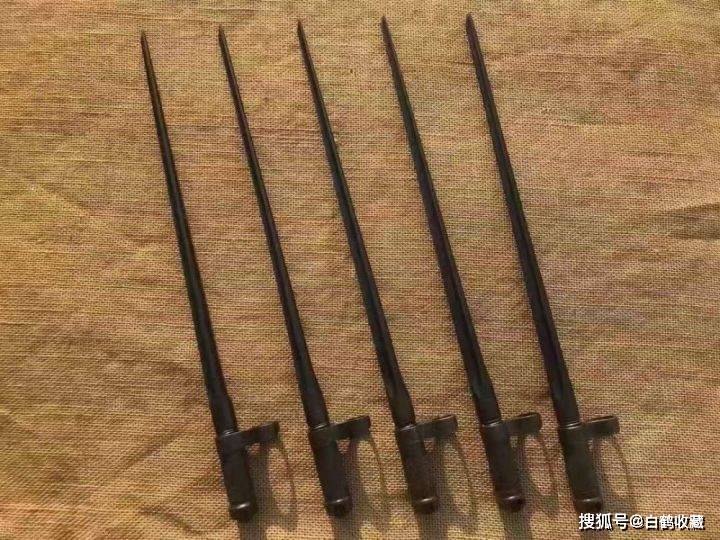 中国56三棱军刺_刺刀