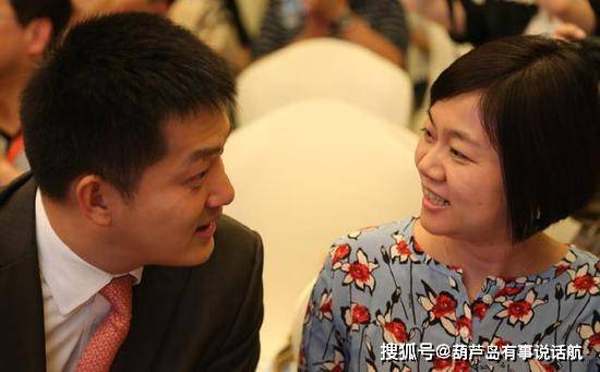 那就要说到世界围棋冠军常昊和她的妻子张璇的爱情了,他的妻子张璇大