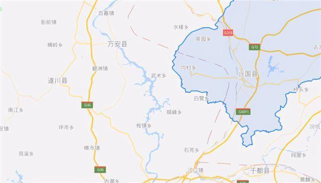 重新做规划和协调,为了满足各方的利益,决定京九铁路不仅经过万安县