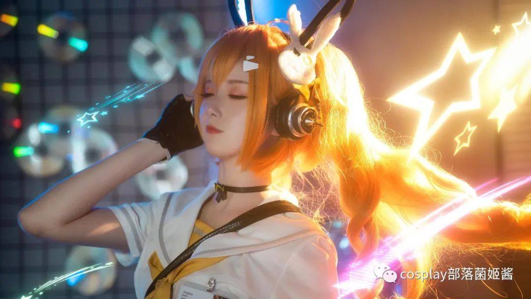cos:王者荣耀安琪拉时之奇旅cos正片@秋楚楚