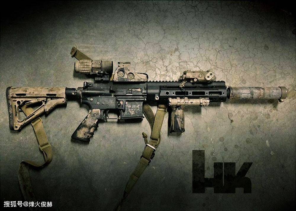 原创在阿富汗的德军:hk416在手,一手拿起小啤酒