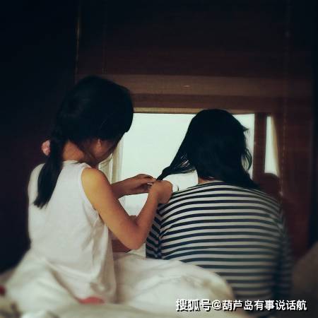 原创安妮宝贝生了一个女儿,叫恩养,都快十三岁了,长得挺美的小姑娘