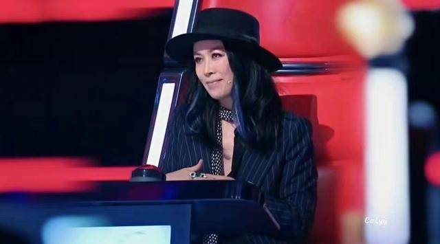 那英退出《好声音》录制,8季节目带出3个总冠军,也留下4大争议!
