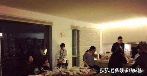 原创张馨予豪宅装修低调奢华书房彰显个性过上惬意的生活