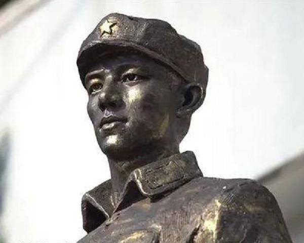 红军中最年轻的将领,19岁当师长,20岁担任军长,21岁成