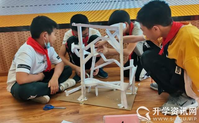 三岔湖小学获成都东部新区小学生科学创新实践主题活动二等奖