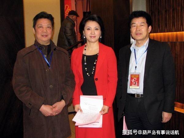 原创美女主持梦桐,婚姻幸福老公身份已成谜,如今44岁仍很美