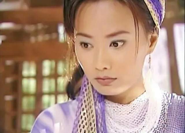 2002年,马亚舒和吴奇隆主演了古龙巨作《萧十一郎》.