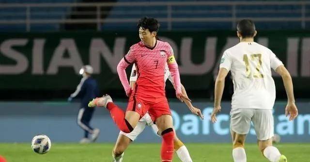 亚洲杯日本vs卡塔尔比分预测_韩国对战卡塔尔比分预测_卡塔尔vs韩国比分预测