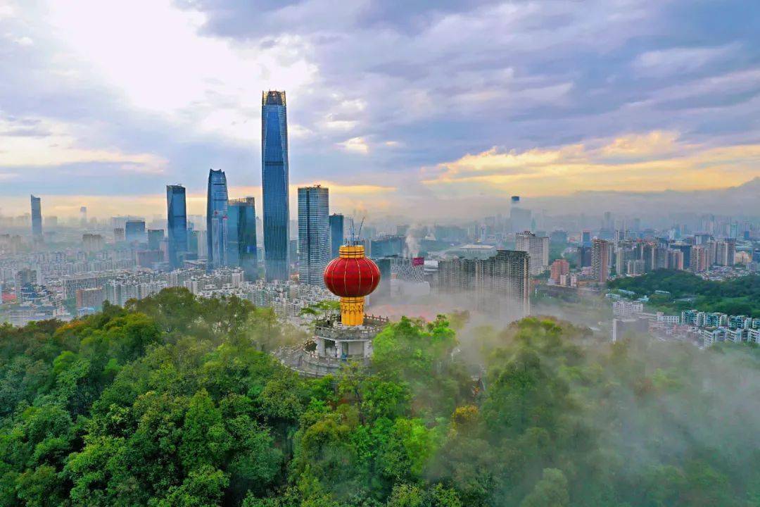 原创423米!东莞第一高楼——民盈·国贸中心建成,一睹实景图