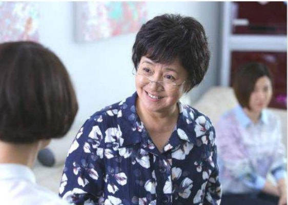 同父同母不同命,李野萍和丈夫相伴到老,李幼斌2婚娶小