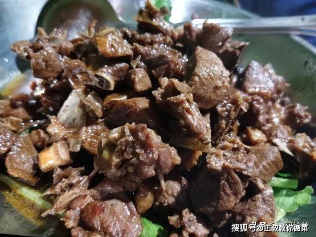 狗肉古时也禁食过,但仍然无法制止,只因它的美味太着迷