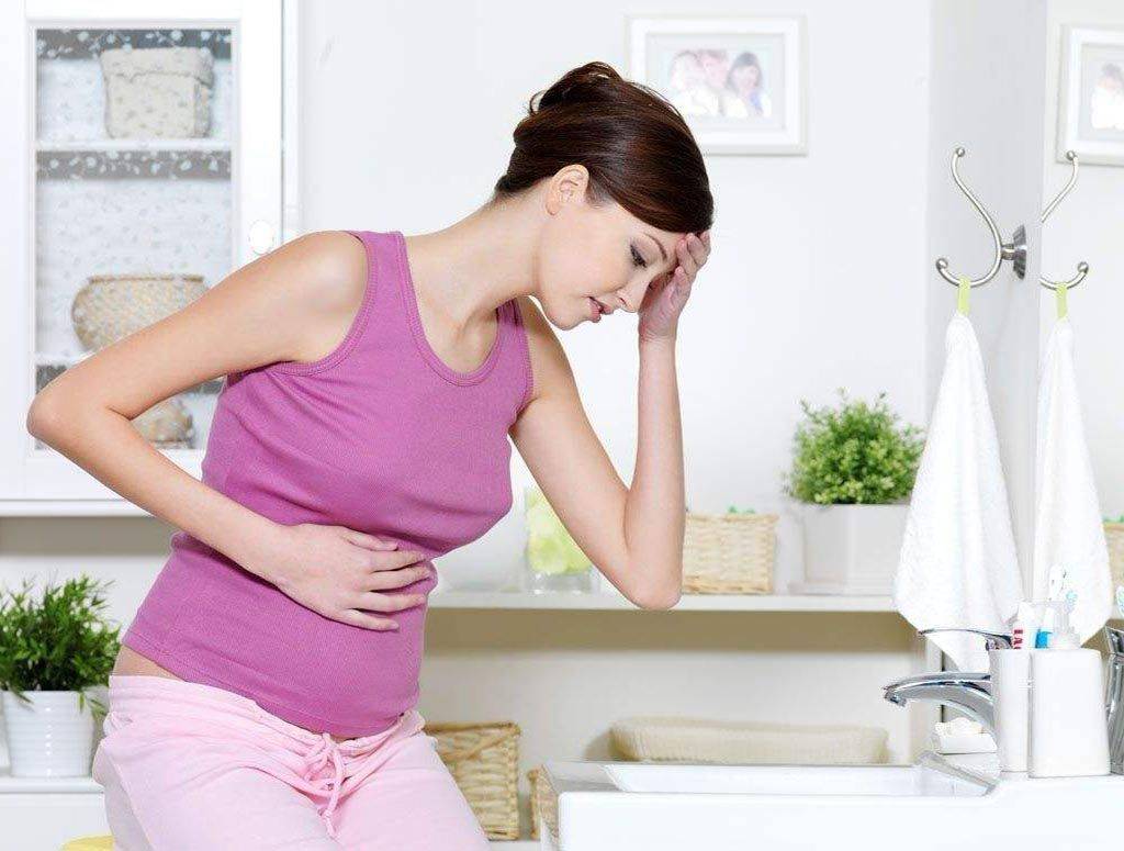 孕晚期如厕,胎儿有＂三怕＂,孕妈谨记不触碰,否则会让胎儿缺氧