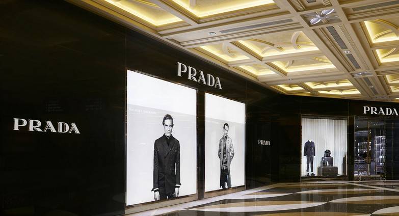 买菜就送prada手袋,普拉达入围十大奢侈品海选阵容!