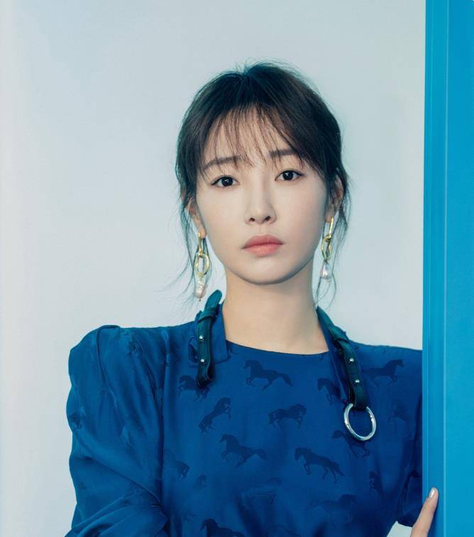 原创《门锁》扑街,清醒的白百何开始接烂片小妞陨落成定局